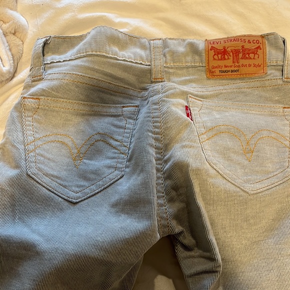 Old school Levi corduroy bell bottoms - Picture 3 of 6